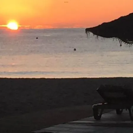 On The Beach, Fantastic Sea And Pool Views, 2 Bedroom * Fuengirola